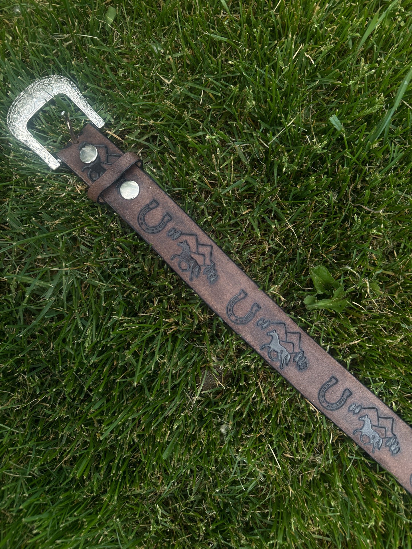 UINTAH TOOLED - COWGIRL PREP LEATHER BELT